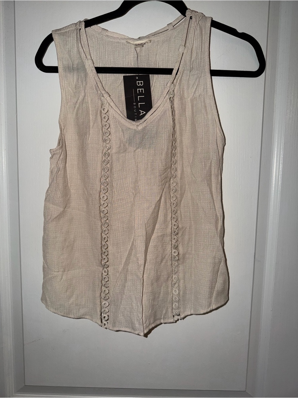 Bella Ella cream tank top, NWT